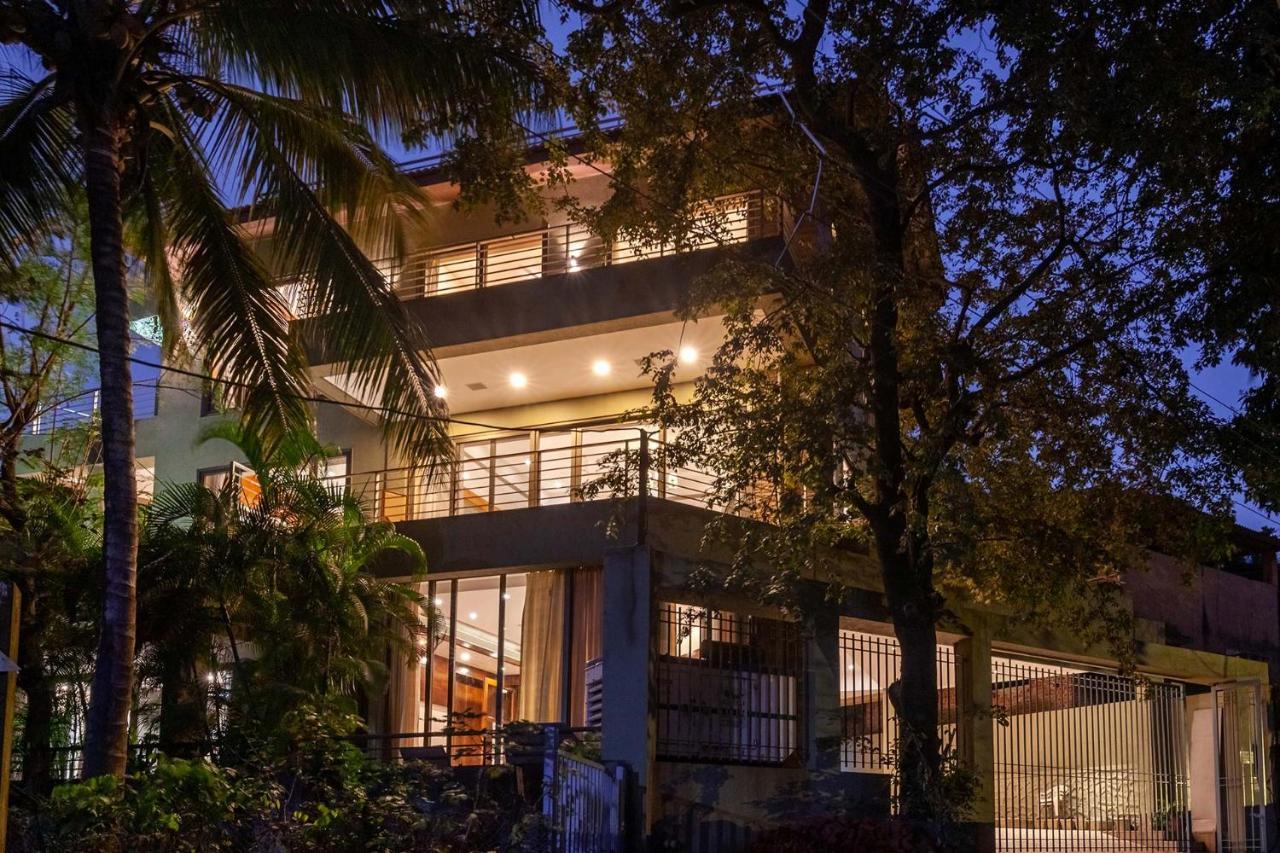 The Blue Horizon By Stayvista - Featuring A Beach-View Villa With A Swimming Pool, Indoor Games, And A Relaxing Balcony Alībāg Eksteriør billede